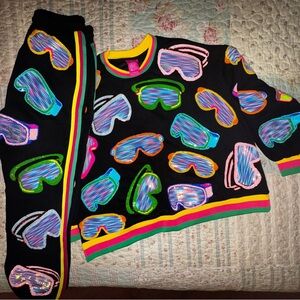 QUEEN OF SPARKLES- Goggles SET - Colorful Graphic Sweatshirt and Joggers Set